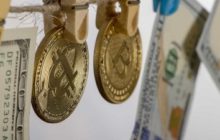 Глава финразведки США указал банкам на риски операций с криптовалютами