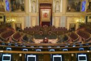 Испанские парламентарии неожиданно получили по 1 евро в цифровой валюте
