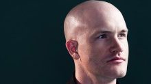Децентрализованная биржа Uniswap впервые обошла Coinbase по объему торгов за месяц