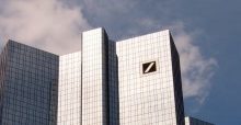 Аналитик Deutsche Bank: Все больше инвесторов рассматривают биткоин как надежную инвестицию