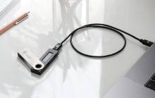 Ledger раскрыла новые подробности об утечке данных и пообещала 10 BTC за информацию о хакере