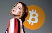 Линдси Лохан привлекла внимание к биткоину и своему NFT-токену