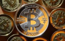 Цена биткоина поднималась выше $52 000 на фоне новых инвестиций MicroStrategy