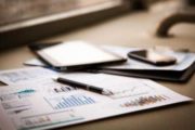 Адам Кокран выяснил, в какие криптовалюты планируют вложиться сотрудники Coinbase