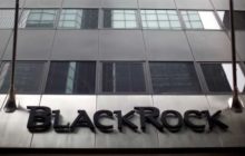 Биткоин пытается закрепиться выше отметки $27 000